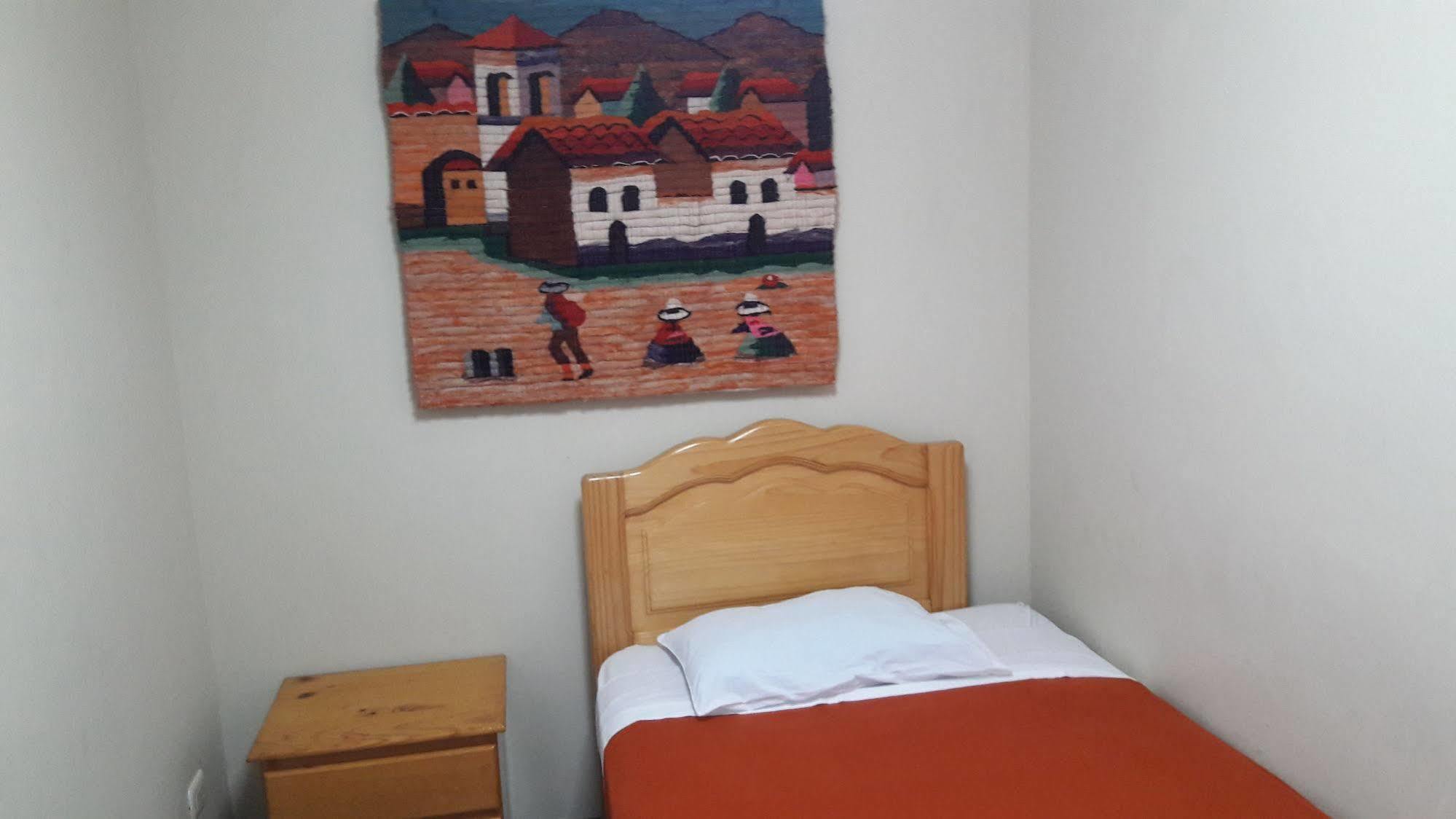 Casa Hualpa Hostel Lima Exteriör bild