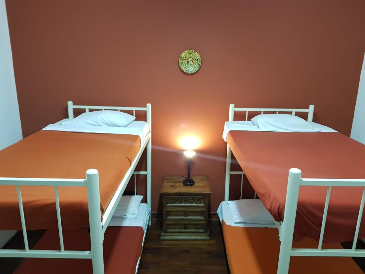 Casa Hualpa Hostel Lima Exteriör bild