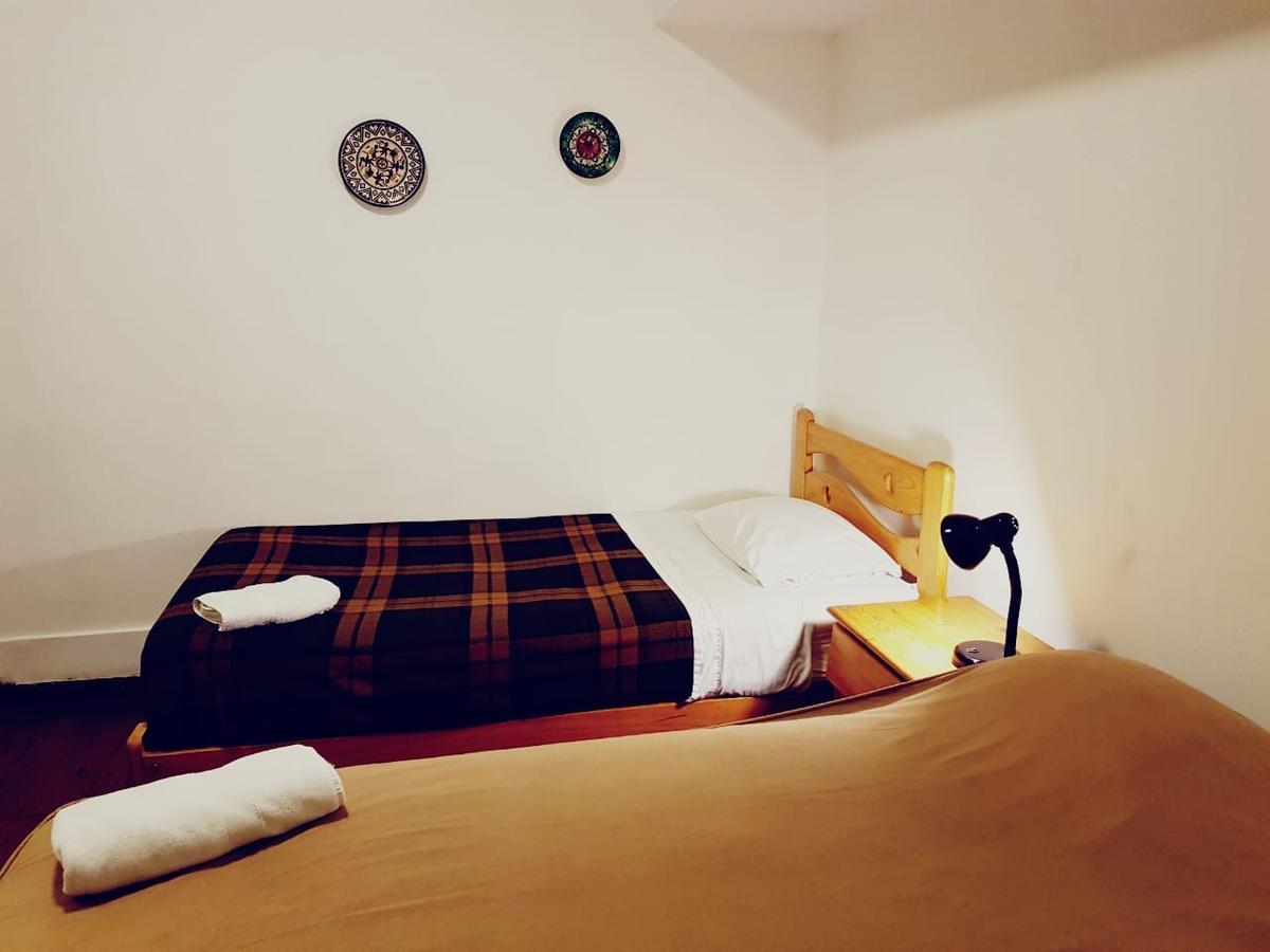 Casa Hualpa Hostel Lima Exteriör bild